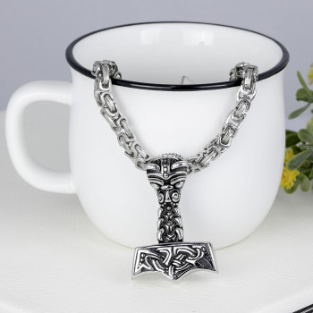 Antik Mjolnir Çelik Kolye Ucu Antik Mjolnir Çelik Kolye Ucu