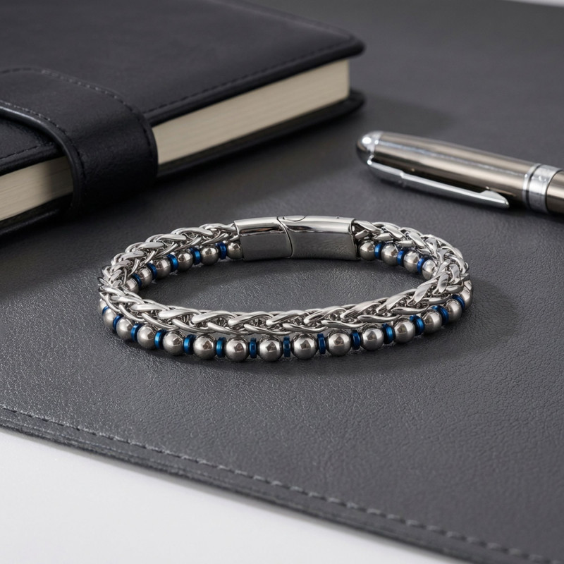 Çelik Zincirli Gümüş Ve Mavi Hematit Bileklik Çelik Zincirli Gümüş Ve Mavi Hematit Bileklik
