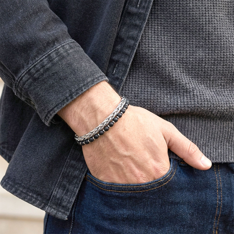 Çelik Zincirli Mat Oniks Ve Silver Hematit Bileklik Çelik Zincirli Mat Oniks Ve Silver Hematit Bileklik