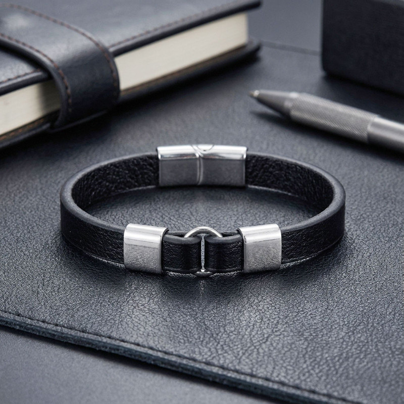 Erkek Beyaz Çelik Ve Deri Bileklik Erkek Beyaz Çelik Ve Deri Bileklik
