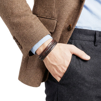 Kahverengi Siyah Deri Erkek Bileklik – Titanyum Çelik Manyetik Kilitli Kahverengi Siyah Deri Erkek Bileklik – Titanyum Çelik Manyetik Kilitli