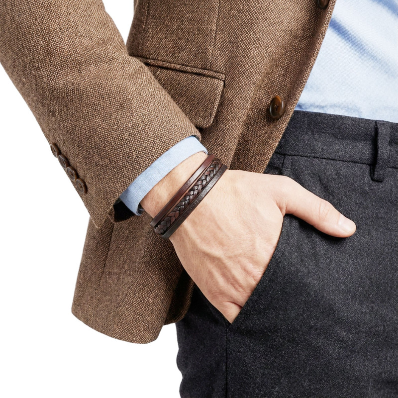 Kahverengi Siyah Deri Erkek Bileklik – Titanyum Çelik Manyetik Kilitli Kahverengi Siyah Deri Erkek Bileklik – Titanyum Çelik Manyetik Kilitli