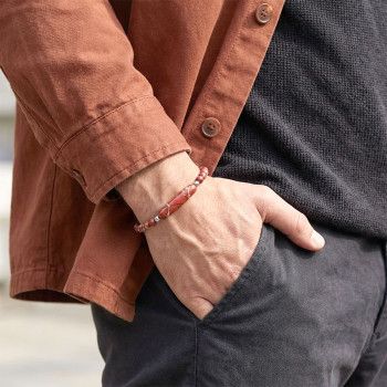 Kırmızı Jasper Doğaltaş Çelik Halat Ve Çelik Klipsli Bileklik Kırmızı Jasper Doğaltaş Çelik Halat Ve Çelik Klipsli Bileklik