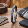 Mavi Ve Siyah Deri Örgü Ve Çelik Bileklik Mavi Ve Siyah Deri Örgü Ve Çelik Bileklik