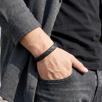 Siyah Deri Örgü Ve Çelik Bileklik Siyah Deri Örgü Ve Çelik Bileklik